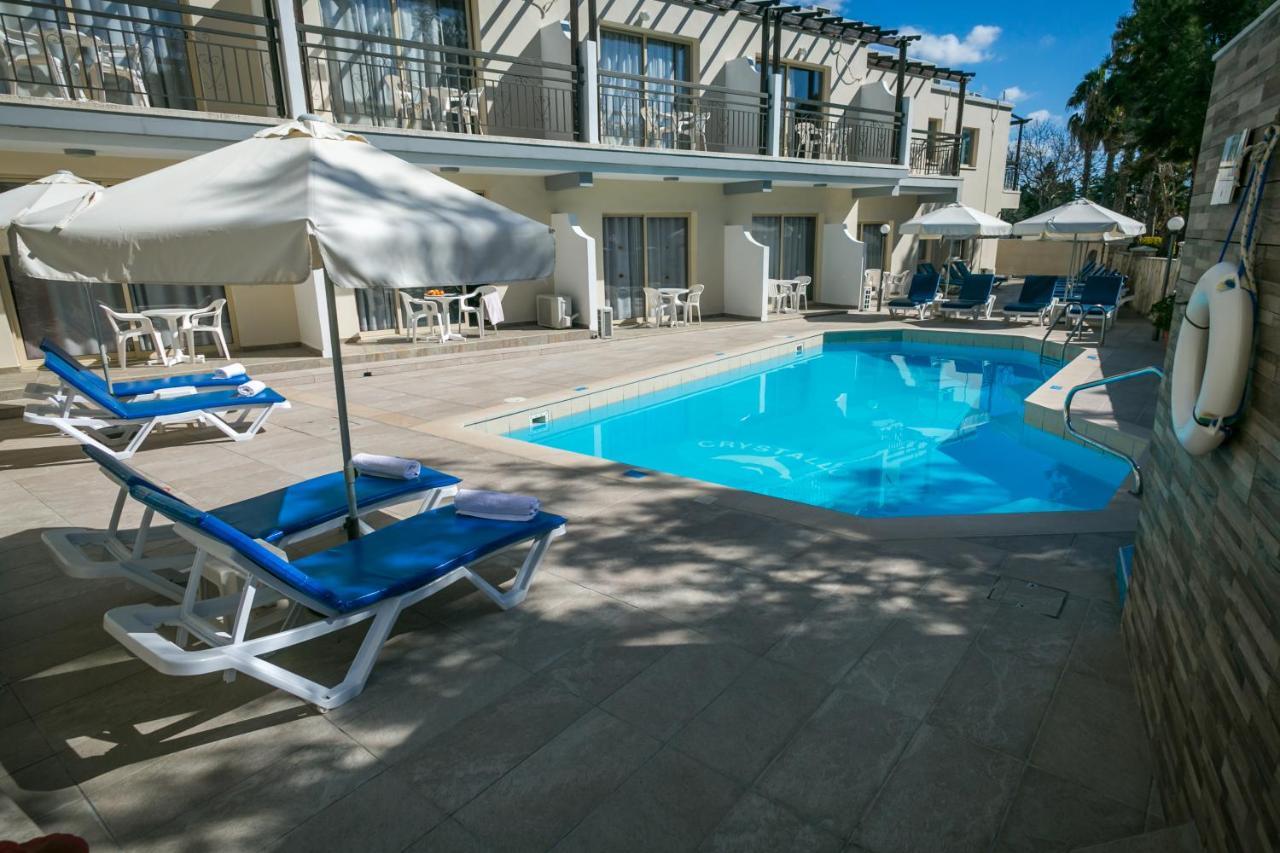 Crystallo Apartments Paphos Exterior foto
