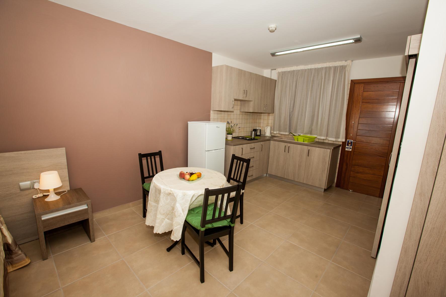 Crystallo Apartments Paphos Exterior foto